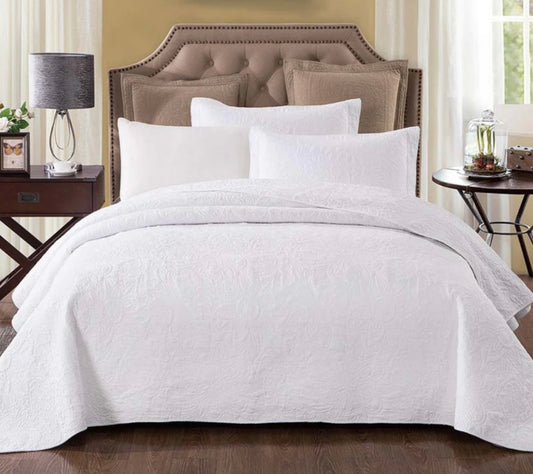 Classic White Quilt or Bedspread and Pillowcase Set