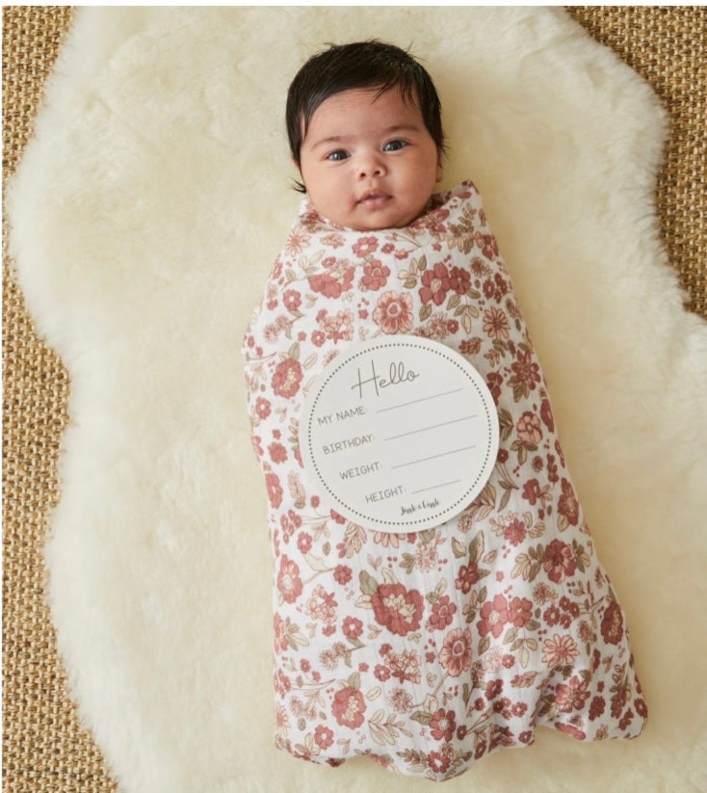 Muslin Baby Wrap and Arrival Card in Daisy